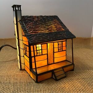 TIFFANY Stained Glass Cabin Lamp Log House Night Light Small Plow & Hearth Warm